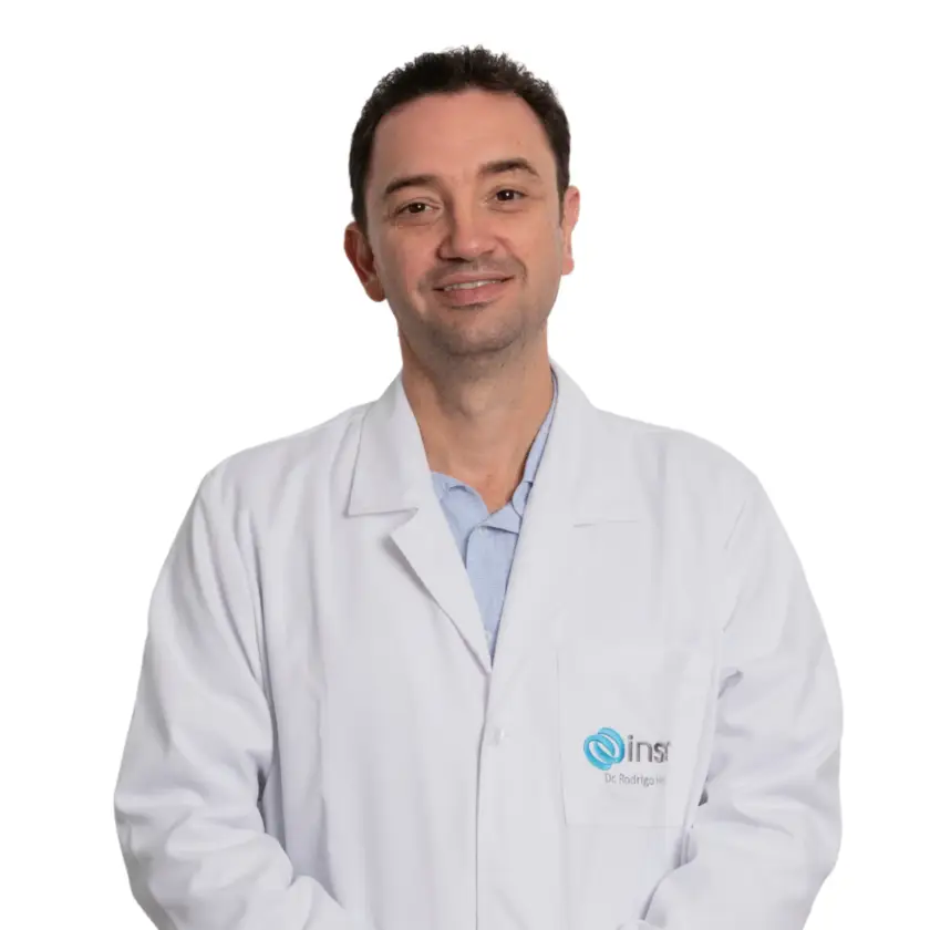 Dr. Rodrigo Henao Flórez
